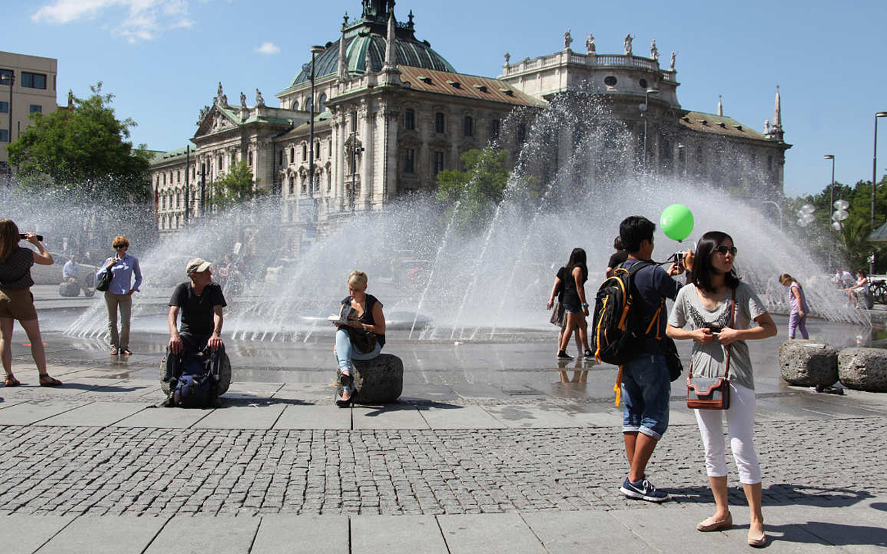 Stachus Brunnen München