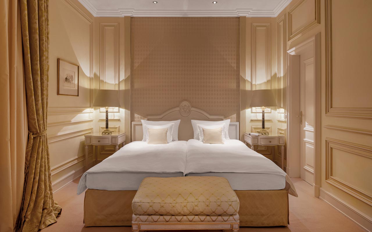 Schlafzimmer Suite Königshof München
